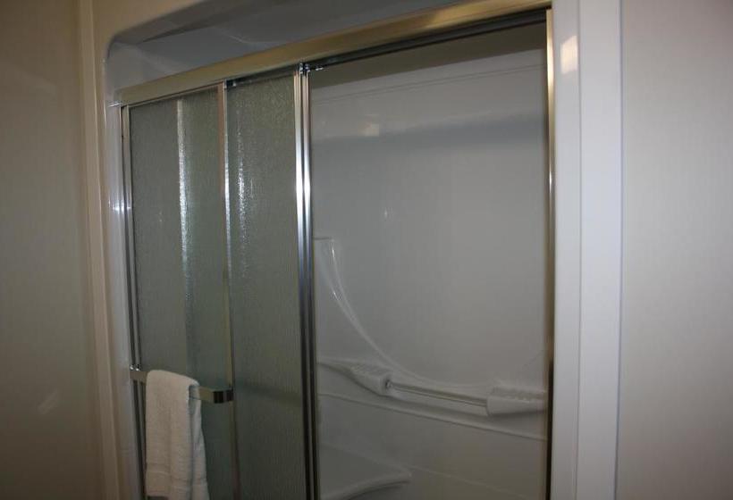 Hotel Crossroads Inn & Suites | St. John'S | Newfoundland and Labrador | Canada 18