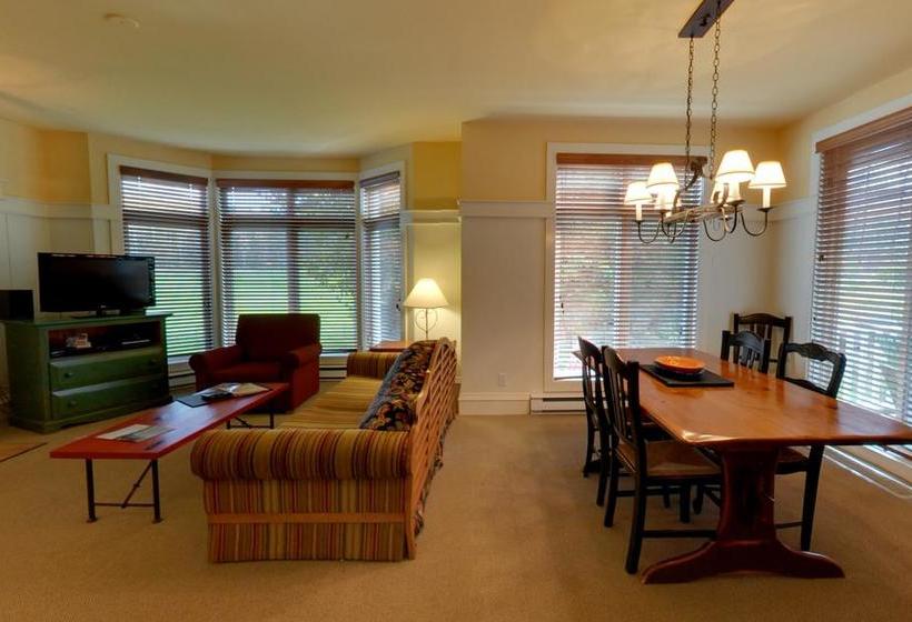 Resort Embarc  Tremblant | Mont Tremblant | Quebec | Canada 15