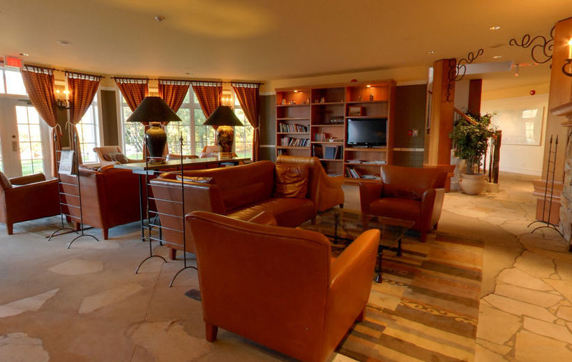 Resort Embarc  Tremblant | Mont Tremblant | Quebec | Canada 18