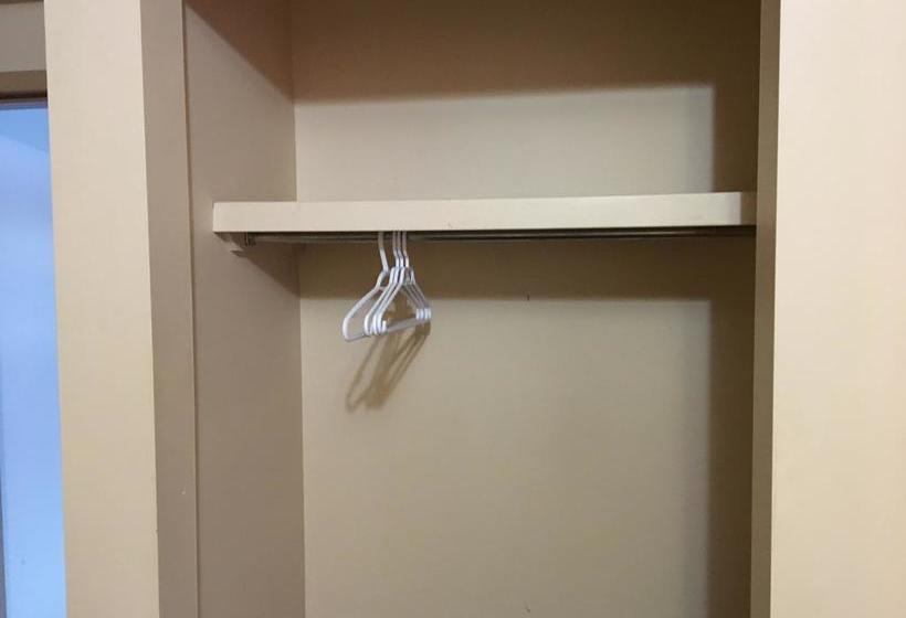 Motel Bulldog Inns | Sundre | Alberta | Canada 2