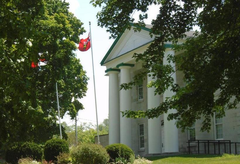 Courthouse B&b | Picton | Ontario | Canada 1