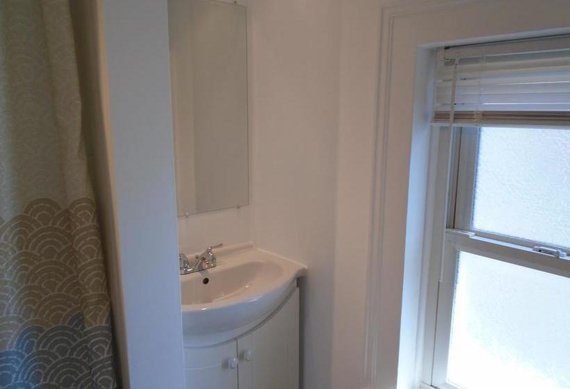 Courthouse B&b | Picton | Ontario | Canada 11