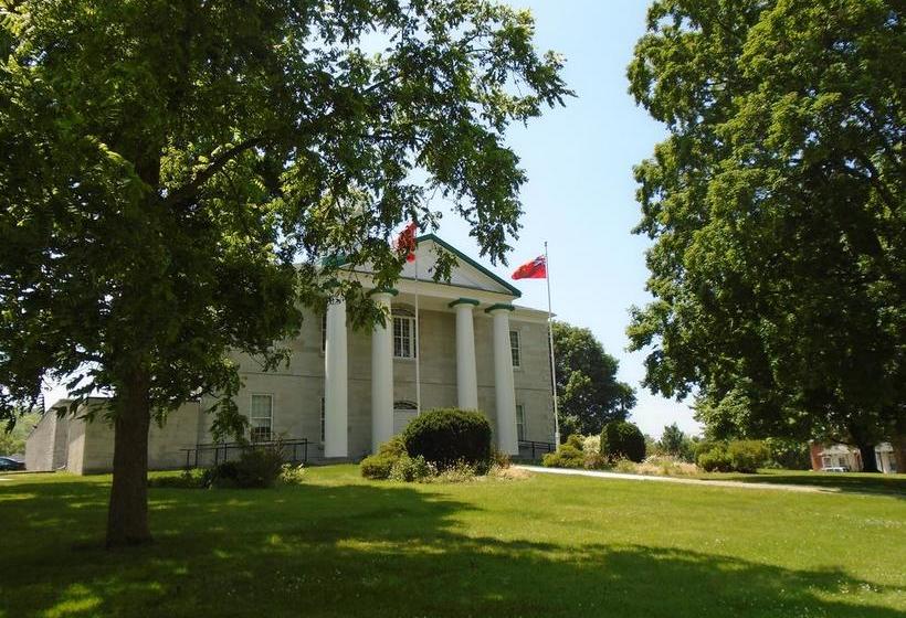 Courthouse B&b | Picton | Ontario | Canada 8