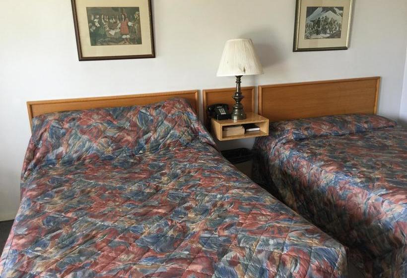 Hotel Agassiz Park Lodge | McCreary | Manitoba | Canada 3