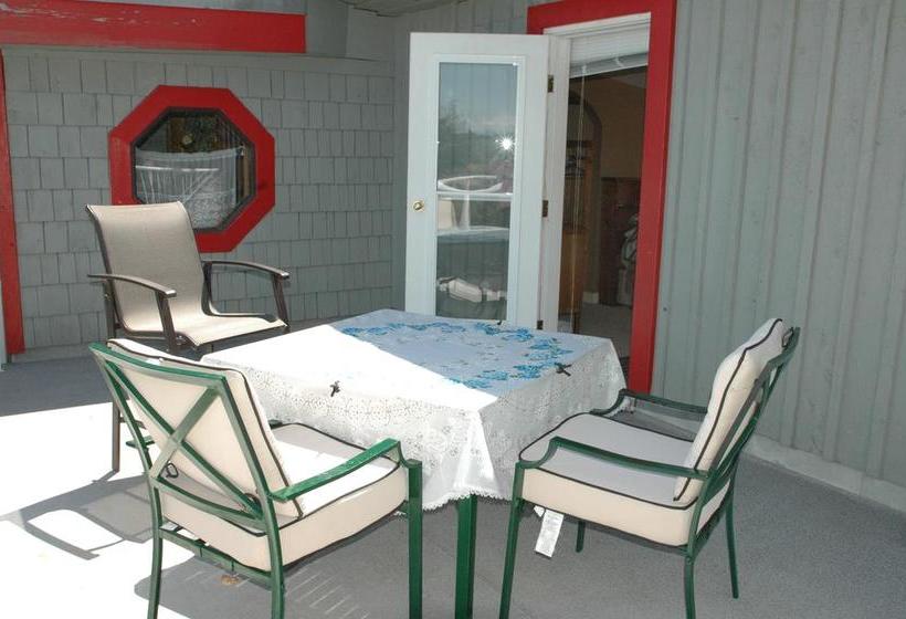 Estuary House B&b | Courtenay | British Columbia | Canada 1