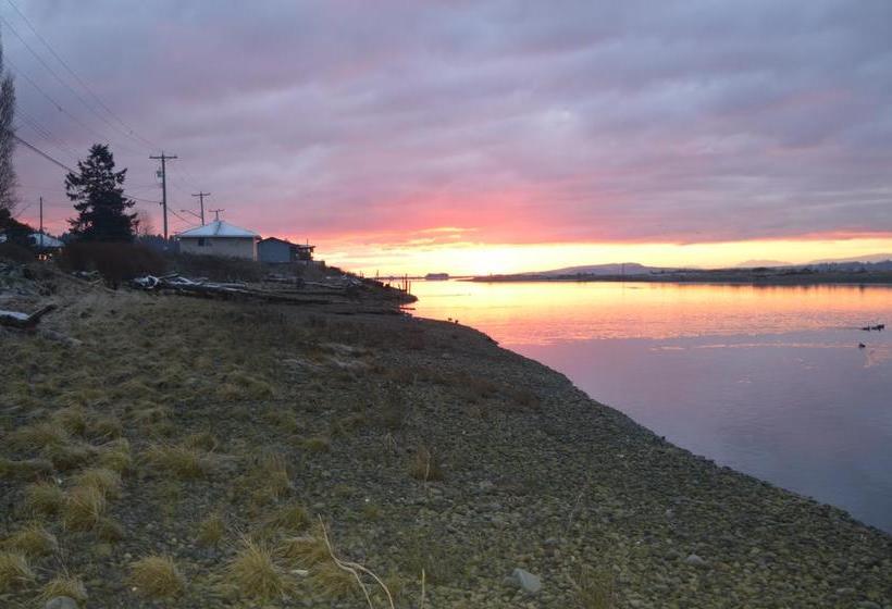 Estuary House B&b | Courtenay | British Columbia | Canada 16