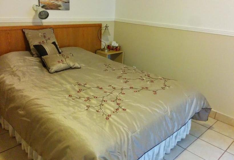 Bed and Breakfast Gîte Au Pignon Vert Stefoy | Quebec | Quebec | Canada 1