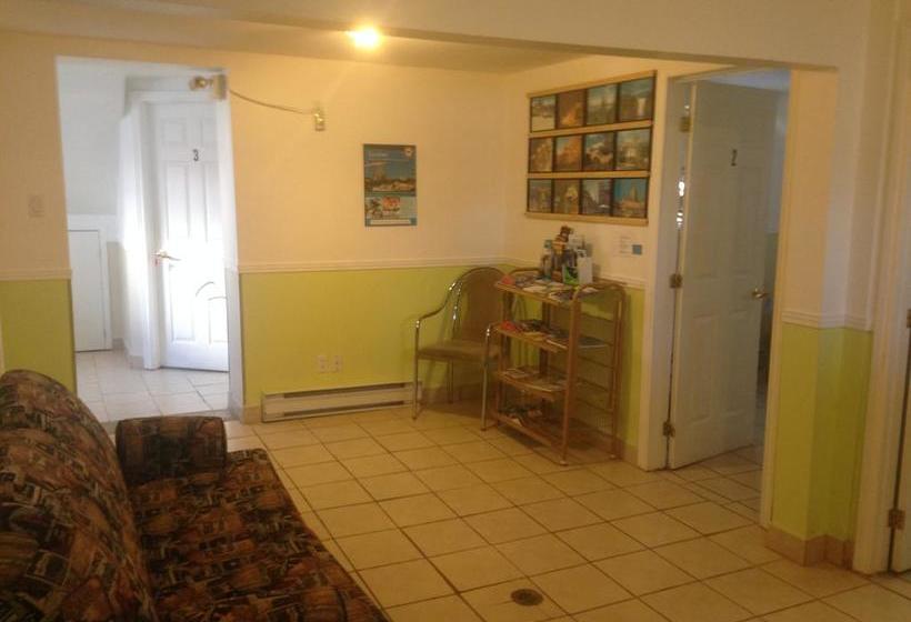 Bed and Breakfast Gîte Au Pignon Vert Stefoy | Quebec | Quebec | Canada 11