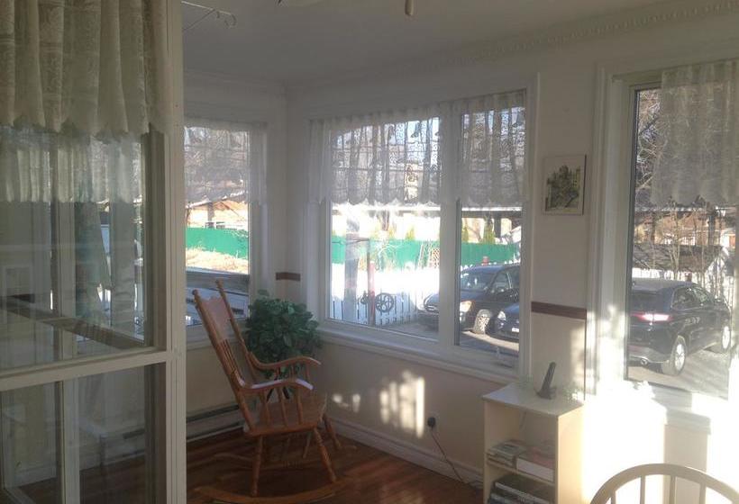 Bed and Breakfast Gîte Au Pignon Vert Stefoy | Quebec | Quebec | Canada 13