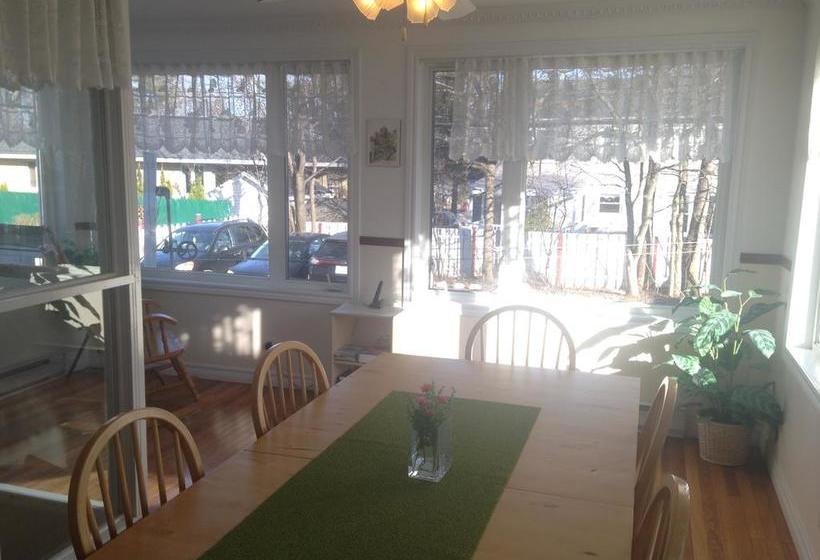 Bed and Breakfast Gîte Au Pignon Vert Stefoy | Quebec | Quebec | Canada 7