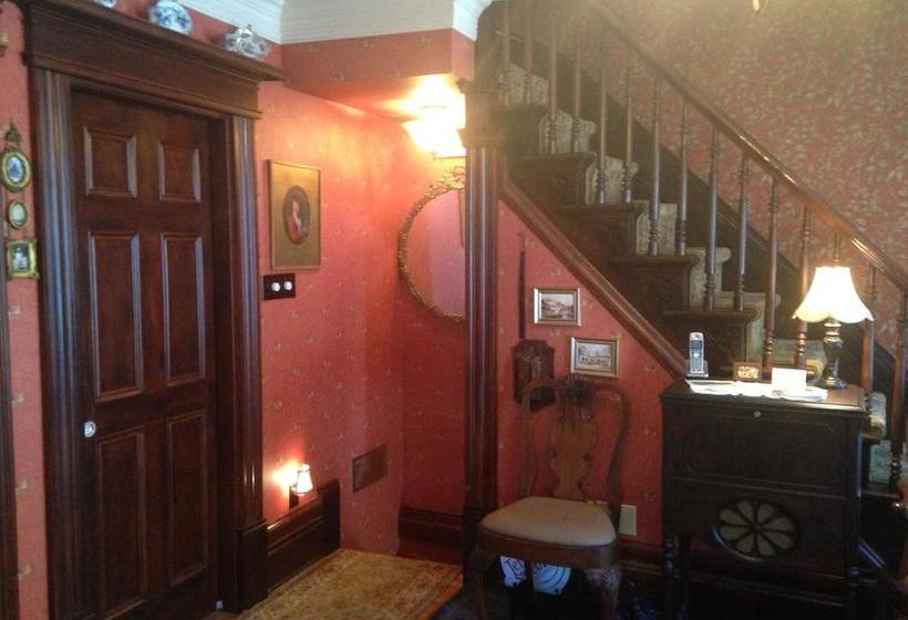 Bed and Breakfast Auberge J.a Moisan