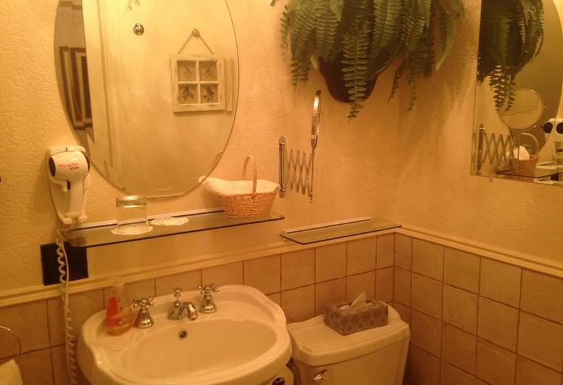 Bed and Breakfast Auberge J.a Moisan | Quebec | Quebec | Canada 15