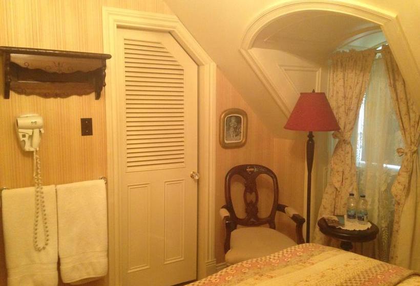 Bed and Breakfast Auberge J.a Moisan | Quebec | Quebec | Canada 17