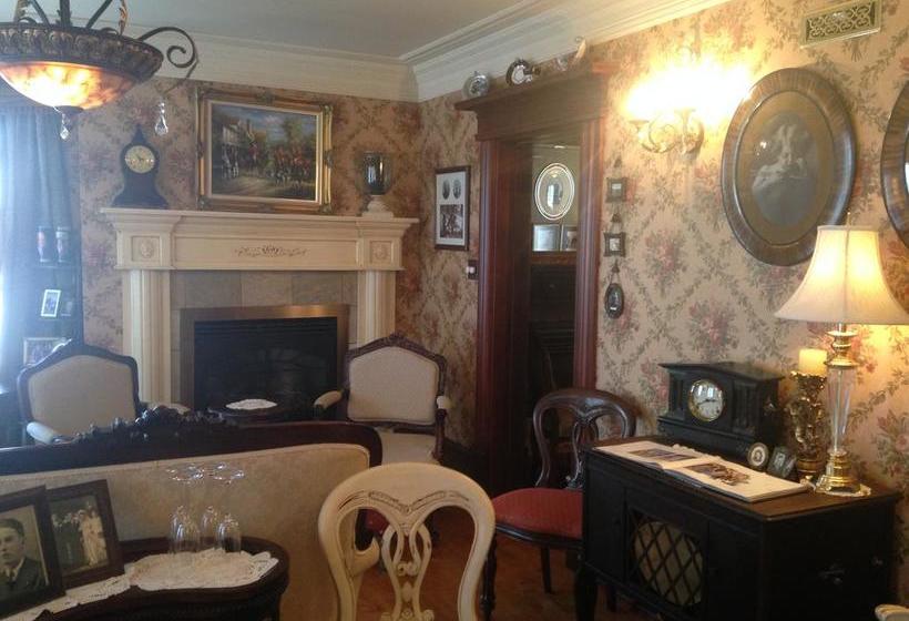 Bed and Breakfast Auberge J.a Moisan | Quebec | Quebec | Canada 7