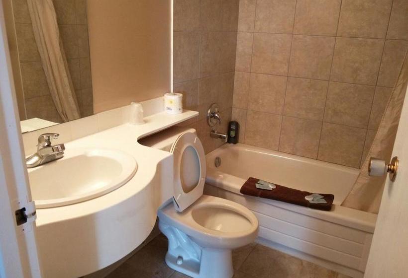 Alaskan Motel | Fox Creek | Alberta | Canada 11