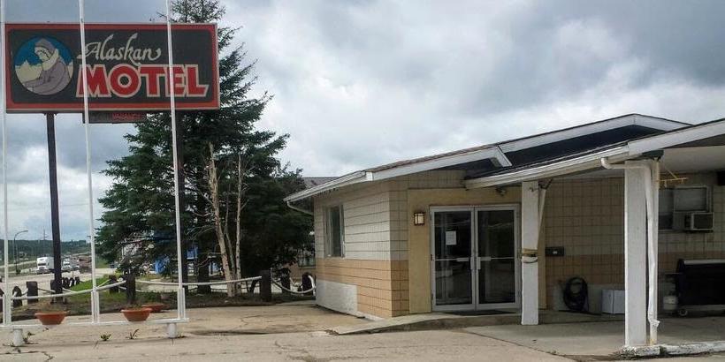 Alaskan Motel | Fox Creek | Alberta | Canada 6
