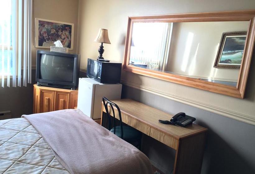 Motel Lustre D Or | Quebec | Quebec | Canada 15