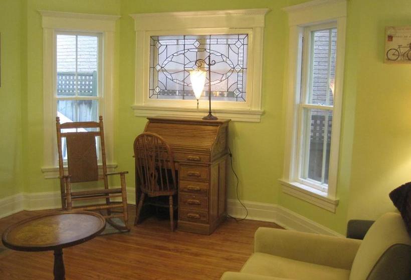 Bed and Breakfast Niagara Gorgeview Inn | Niagara Falls | Ontario | Canada 15