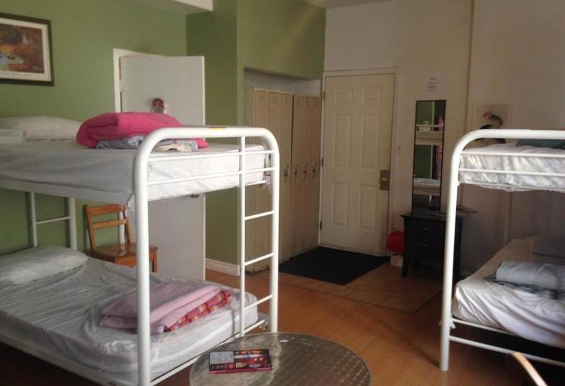 Hostel Auberge Maeva | Quebec | Quebec | Canada 9