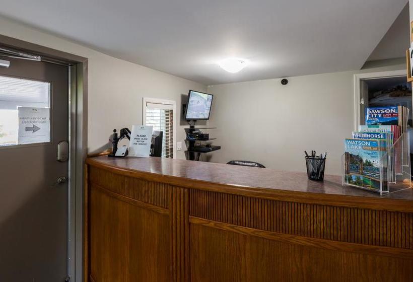 Motel Sunrise Inn & Suites | Fort Nelson | British Columbia | Canada 8