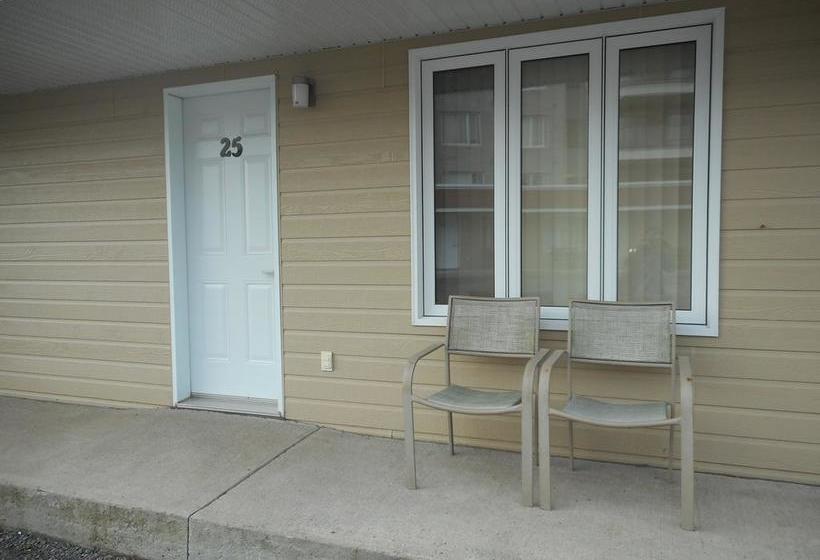 Motel Olympic | Quebec | Quebec | Canada 13