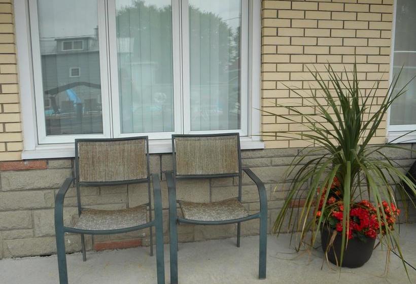 Motel Olympic | Quebec | Quebec | Canada 5