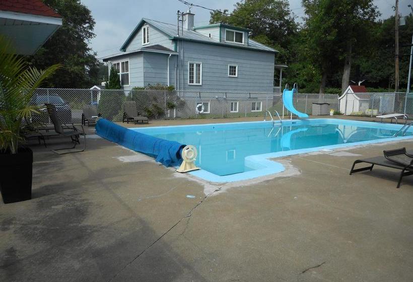 Motel Olympic | Quebec | Quebec | Canada 9