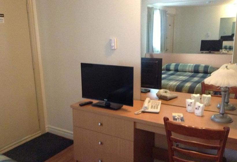 Motel Chevalier | Quebec | Quebec | Canada 10