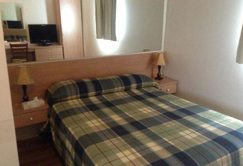 Motel Chevalier | Quebec | Quebec | Canada 19