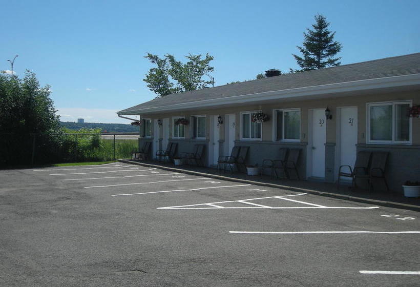 Motel Chevalier | Quebec | Quebec | Canada 4