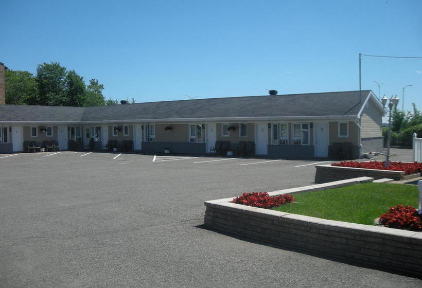 Motel Chevalier | Quebec | Quebec | Canada 6