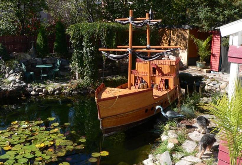 Bed and Breakfast L Oasis Du Pirate | Quebec | Quebec | Canada 12