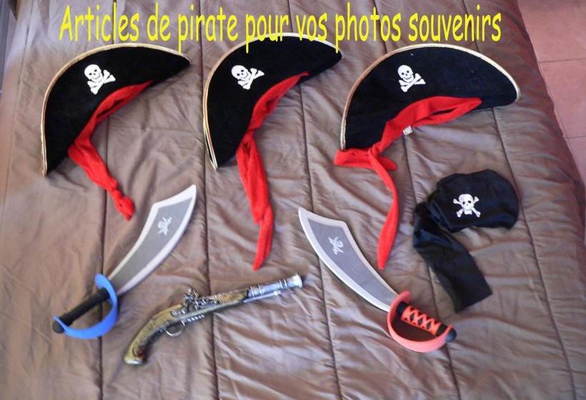 Bed and Breakfast L Oasis Du Pirate | Quebec | Quebec | Canada 18