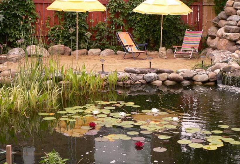 Bed and Breakfast L Oasis Du Pirate | Quebec | Quebec | Canada 6