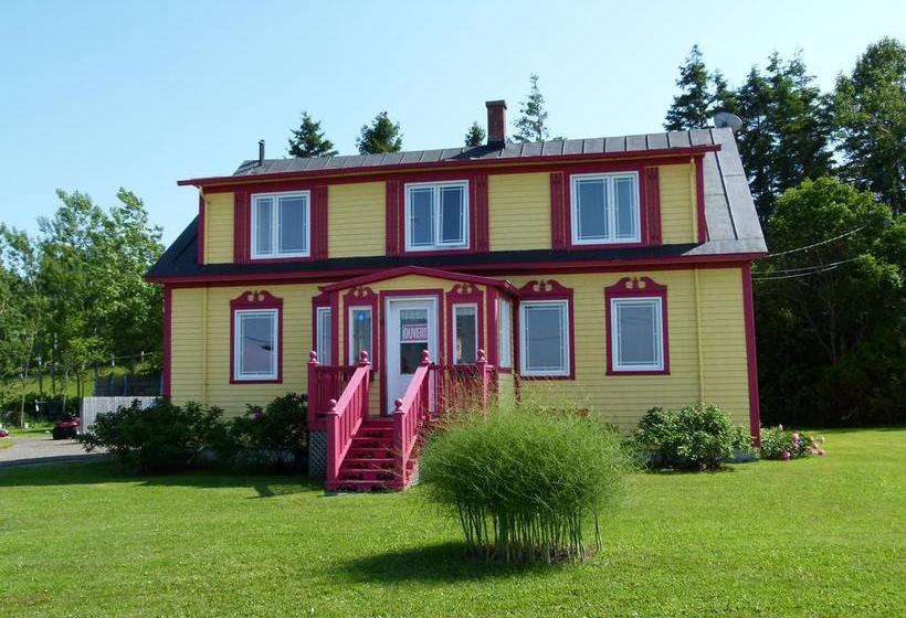 Bed and Breakfast La Maison Entre Mer Montagnes | Cap-Chat | Quebec | Canada 18