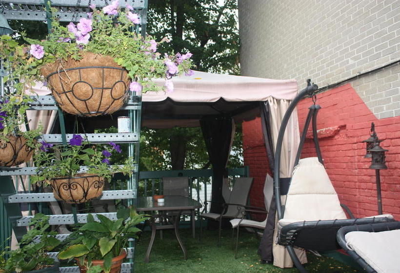 Bed and Breakfast Le Coureur Des Bois | Quebec | Quebec | Canada 20