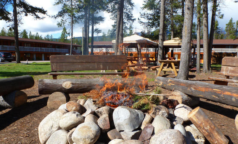 Motel Rocky Inn | Valemount | British Columbia | Canada 9