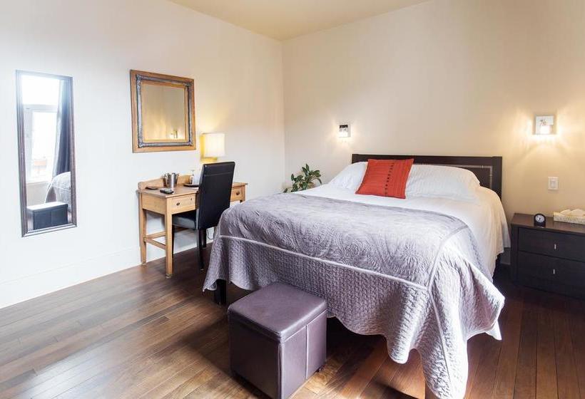 Petit Hôtel  Café Krieghoff | Quebec | Quebec | Canada 11