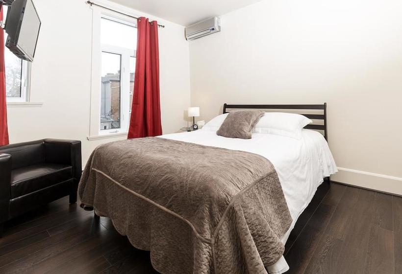 Petit Hôtel  Café Krieghoff | Quebec | Quebec | Canada 13