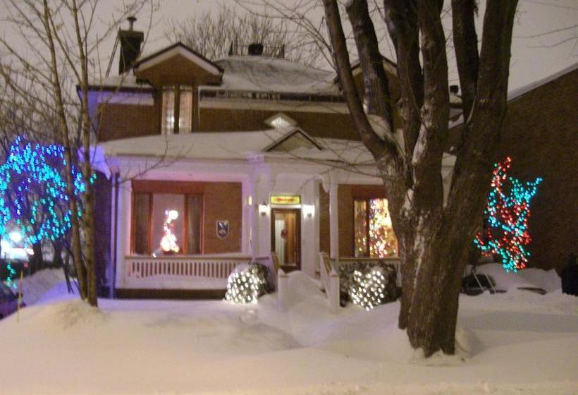 Bed and Breakfast Aux Années Folles