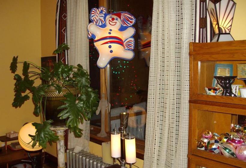 Bed and Breakfast Aux Années Folles | Quebec | Quebec | Canada 1