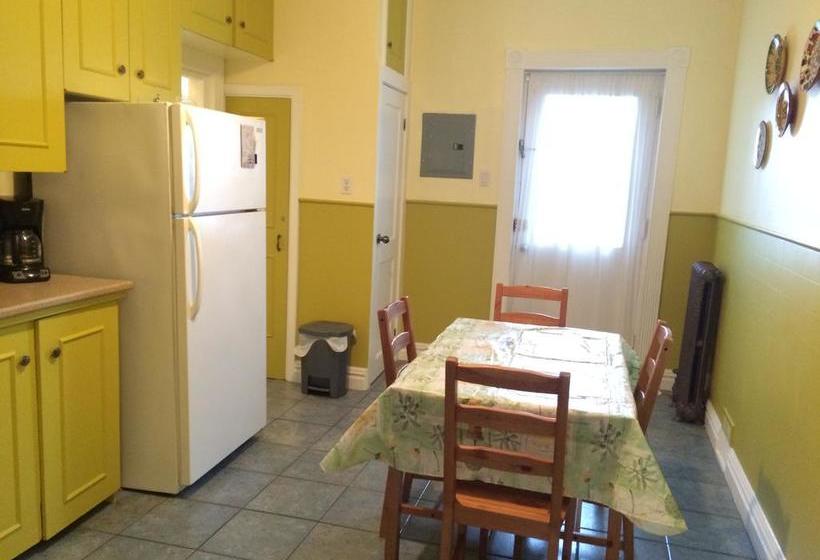 Bed and Breakfast La Victorienne Urbaine | Quebec | Quebec | Canada 1