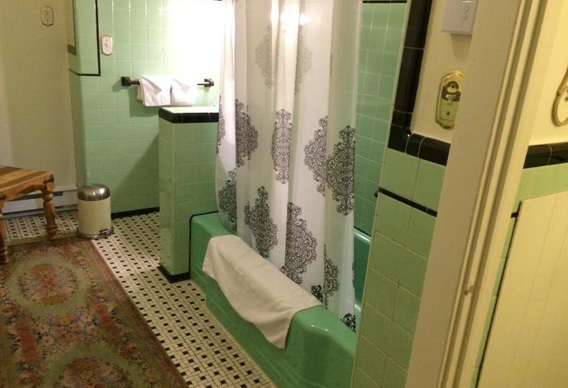 Bed and Breakfast La Victorienne Urbaine | Quebec | Quebec | Canada 10