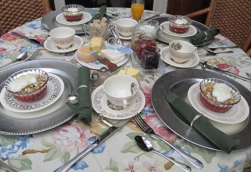 Bed and Breakfast Gîte Au Rêve Fleuri | Quebec | Quebec | Canada 5