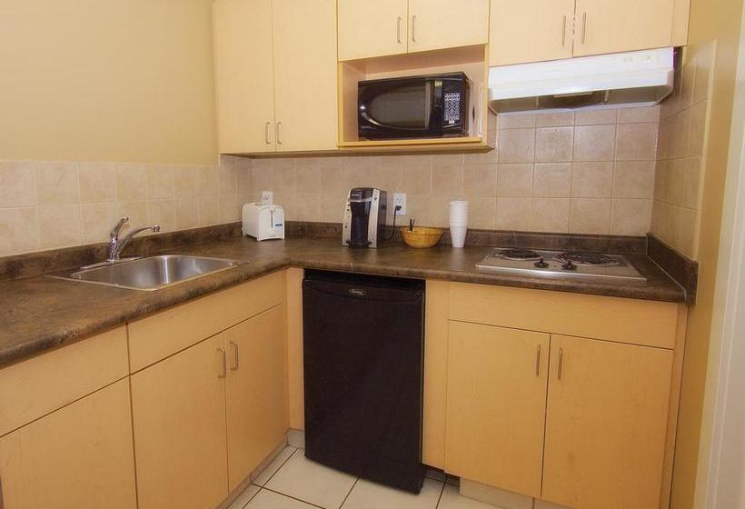 Motel Bcminns  Fort Mcmurray  Rusty S | Fort McMurray | Alberta | Canada 5