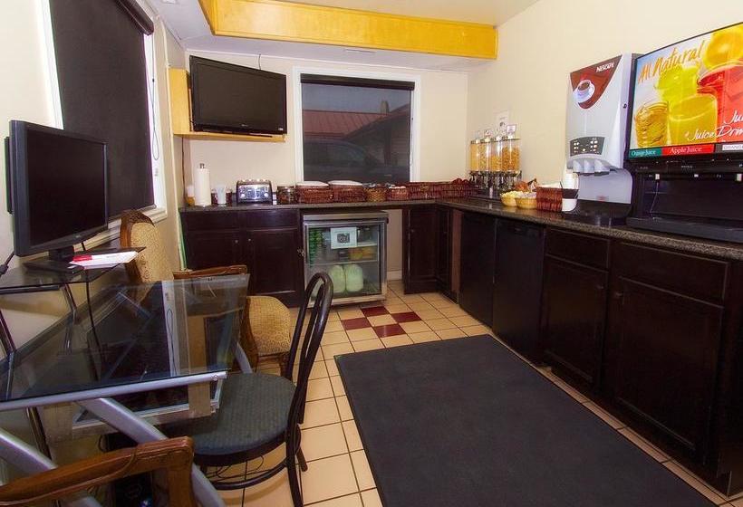 Motel Bcminns  Fort Mcmurray  Rusty S | Fort McMurray | Alberta | Canada 7