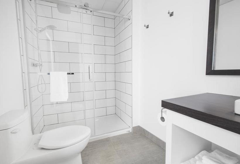 Hotel Oui Go | Trois Rivieres | Quebec | Canada 13