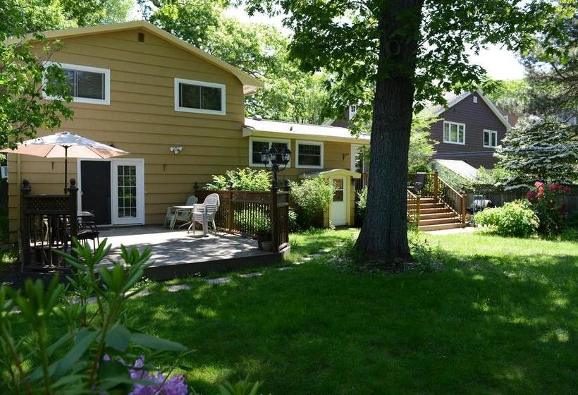 At Robie S End B & B | Halifax | Nova Scotia | Kanada 13