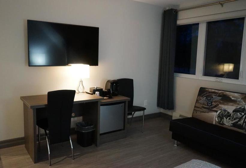 Hotel Amber | Grand Bend | Ontario | Canada 10