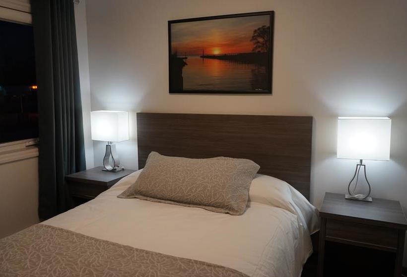 Hotel Amber | Grand Bend | Ontario | Canada 9